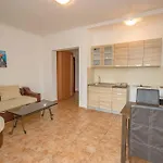 Sea Whisper Apartment
